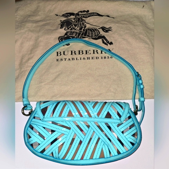 Authentic Burberry Limited Edition Stitch 3 in 1 Shoulder, Clutch, Crossbody EUC - Picture 5 of 16